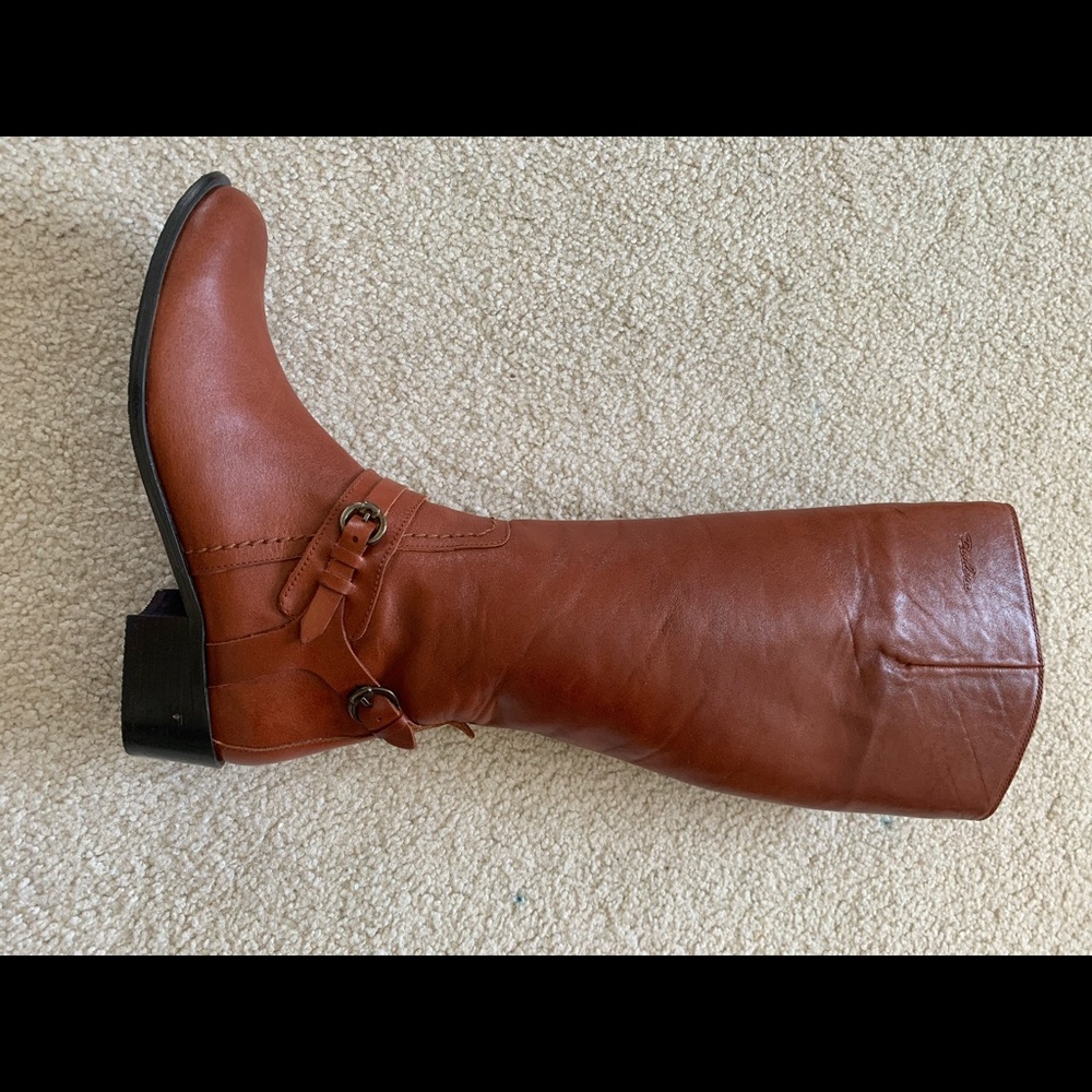 Genuine leather boots